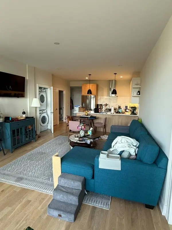2105 W Caton ST #302, Chicago, IL 60647