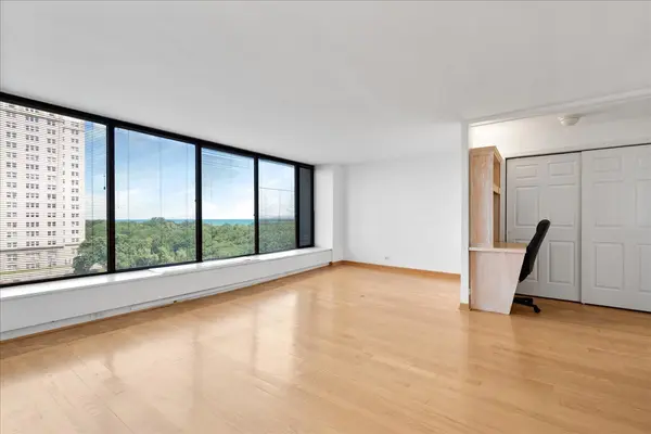 5455 N Sheridan RD #805, Chicago, IL 60640
