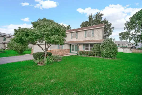 1293 Brave CT, Carol Stream, IL 60188