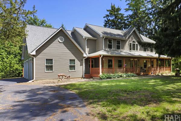 26268 W Springwell AVE, Antioch, IL 60002