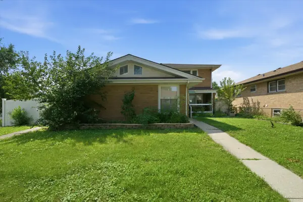 2420 Elm ST, River Grove, IL 60171
