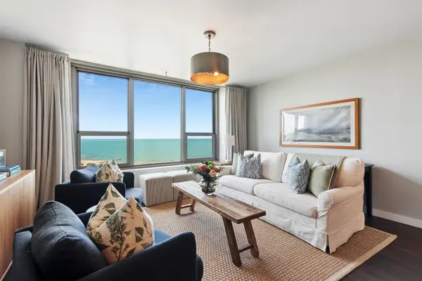 1550 N Lake Shore DR #22E, Chicago, IL 60610
