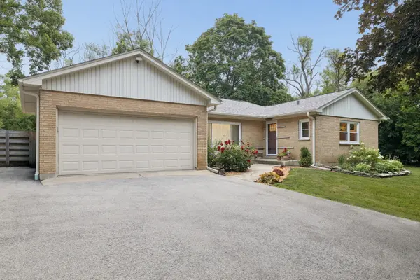 8165 Clarendon Hills RD, Willowbrook, IL 60527