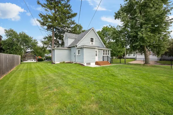 1850 39th ST, Rock Island, IL 61201