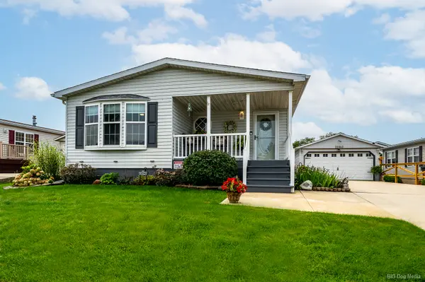 22942 S Glen Eagle DR, Frankfort, IL 60423