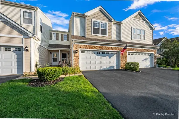 6780 Slate DR, Carpentersville, IL 60110