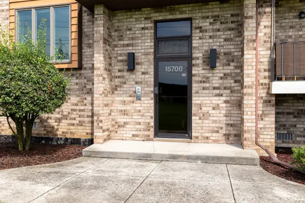 15700 Deerfield CT #2N, Orland Park, IL 60462