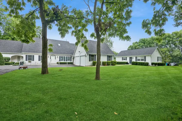 27490 W Wilmot RD, Antioch, IL 60002