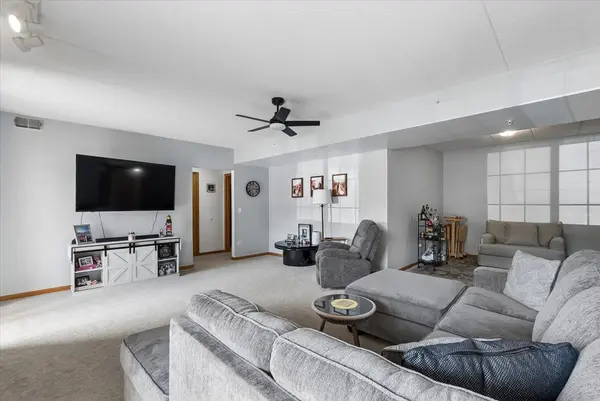 7763 Bristol Park DR #1NW, Tinley Park, IL 60477