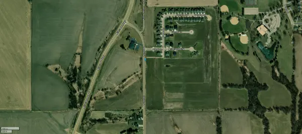 0 13 AVE, Clinton, IA 52732