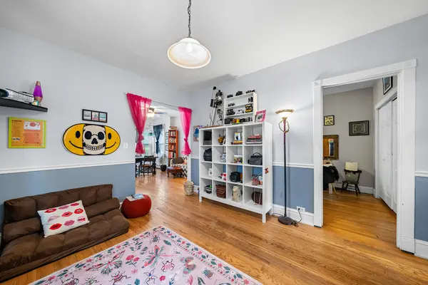 Address not disclosed, Chicago, IL 60618