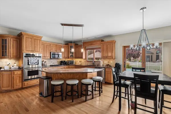 12726 Shenandoah TRL, Plainfield, IL 60585