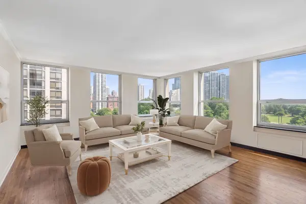 2626 N LAKEVIEW AVE #302, Chicago, IL 60614