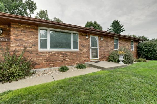 2701 Ken Ray DR, Quincy, IL 62301