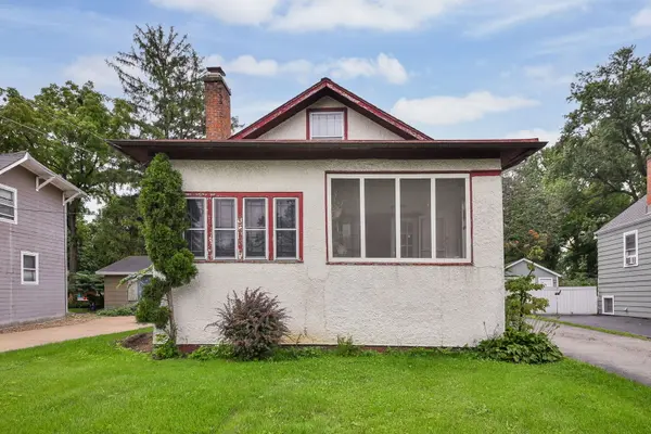 649 Hill AVE, Glen Ellyn, IL 60137