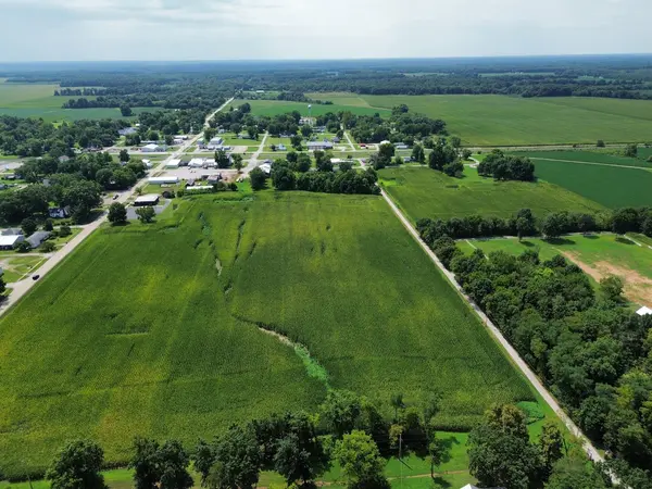 000 N Cedar ST, Iuka, IL 62849