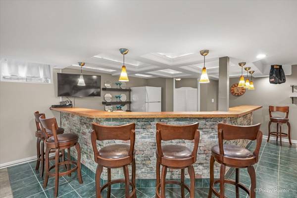 39867 N Harbor Ridge DR, Antioch, IL 60002