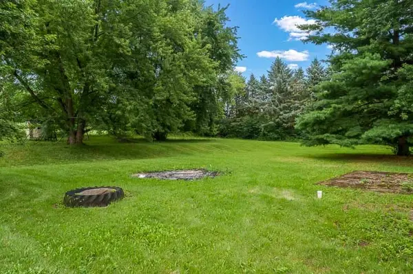 6335 Durness DR, Caledonia, IL 61011