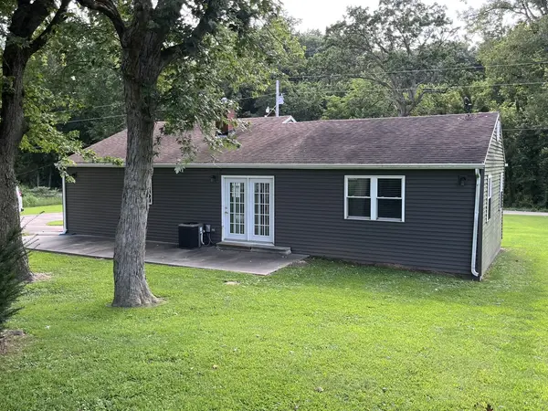 1720 Hugenberg LN, Fowler, IL 62338