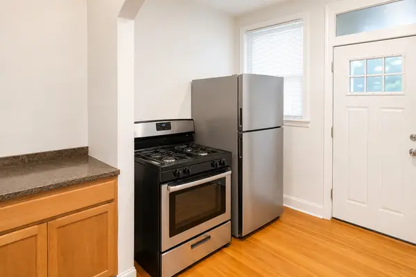 2332 W Addison ST #B1, Chicago, IL 60618