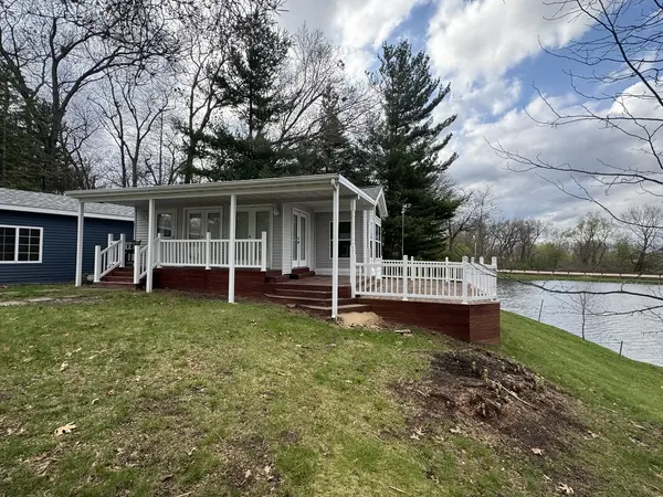 1/51 Woodhaven Lakes, Sublette, IL 61367
