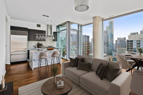 600 N Fairbanks CT #3607, Chicago, IL 60611