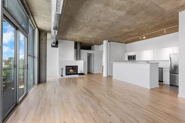 939 W Huron ST #308, Chicago, IL 60642