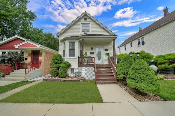 1410 Clarence AVE, Berwyn, IL 60402