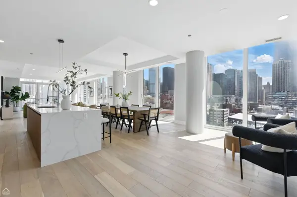 146 W Erie ST #1101, Chicago, IL 60654