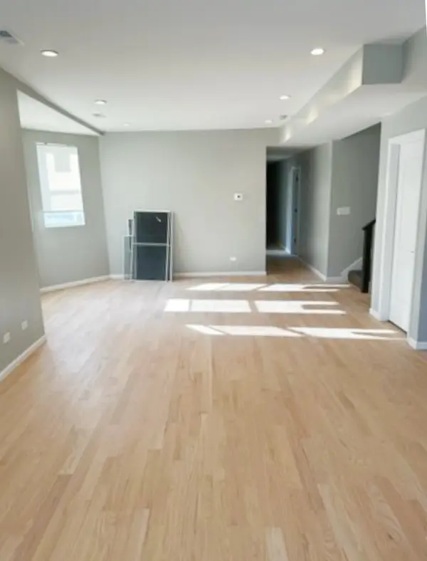 3404 N Lavergne AVE #2F, Chicago, IL 60641