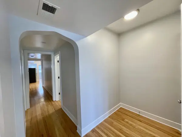 4853 W Augusta BLVD #2, Chicago, IL 60651