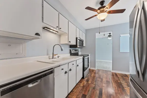 1505 E Central RD #402-A, Arlington Heights, IL 60005
