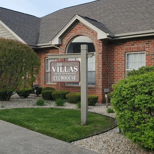 103 162 AVE #3C, South Holland, IL 60473