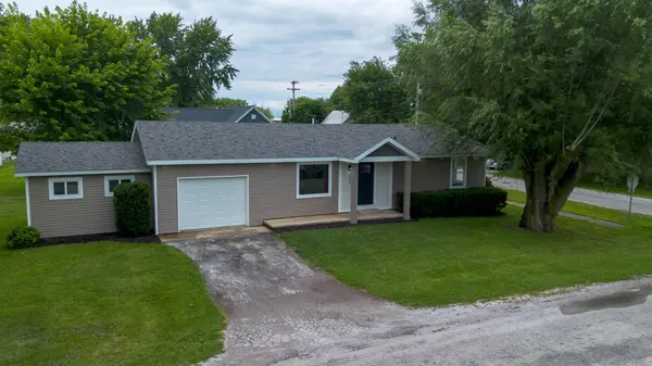 300 W Alabama AVE, Casey, IL 62420
