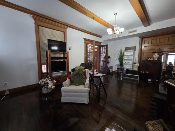 105 W Lincoln HWY #5, Dekalb, IL 60115