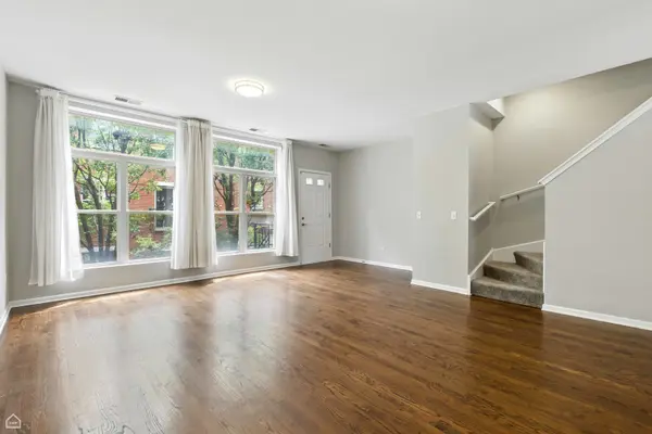 346 E 25th PL #25, Chicago, IL 60616