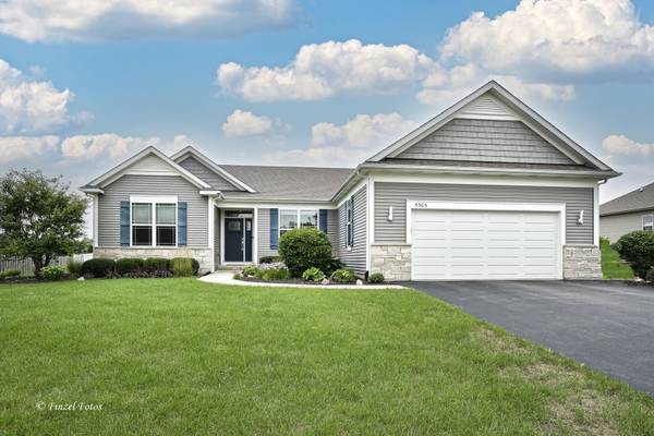 5305 Grouse LN, Richmond, IL 60071