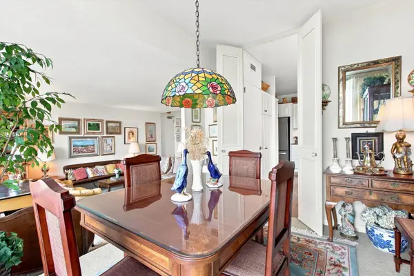 3200 N Lake Shore DR #511, Chicago, IL 60657