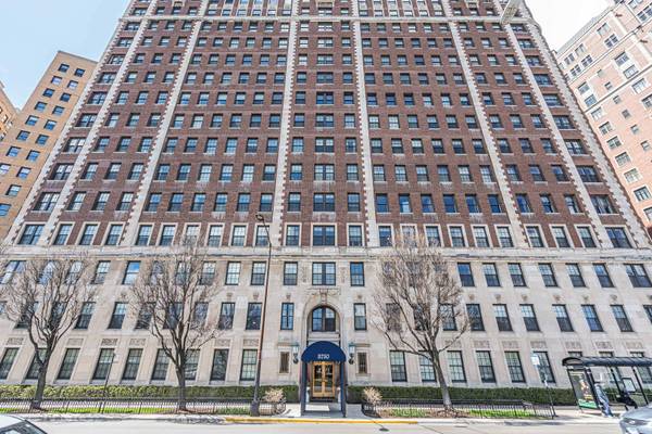 3750 N Lake Shore DR #2C, Chicago, IL 60613