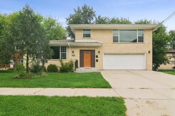 336 E Russell ST, Barrington, IL 60010