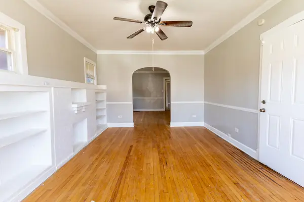8411 S Elizabeth ST, Chicago, IL 60620