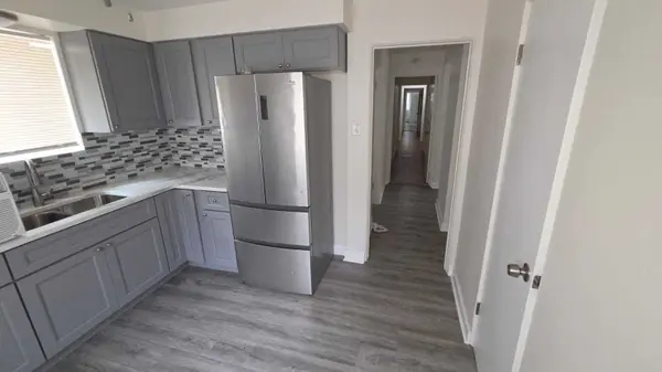 14605 Des Plaines ST #1E, Harvey, IL 60426