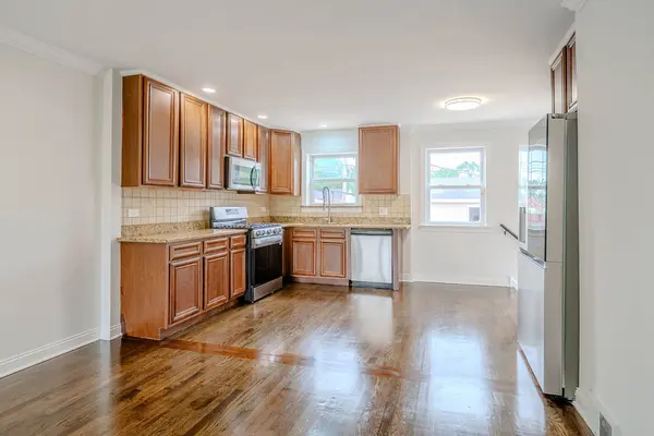 3517 W 80th ST, Chicago, IL 60652