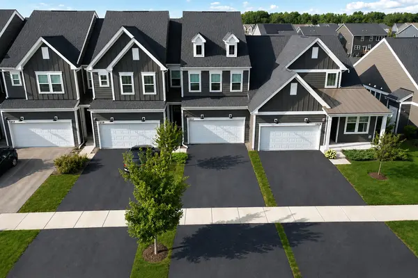 1221 Josiah RD #1221, Naperville, IL 60563