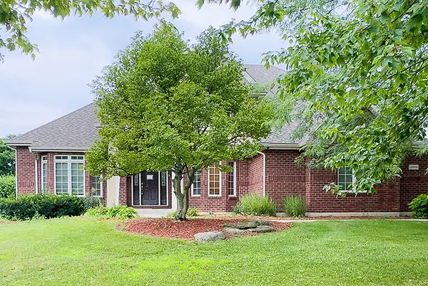 16006 Donna Marie DR, Homer Glen, IL 60491