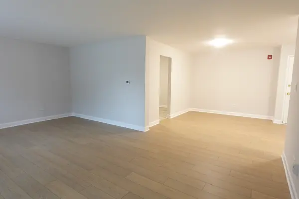 1206 E FAIRVIEW ST #102, Arlington Heights, IL 60005
