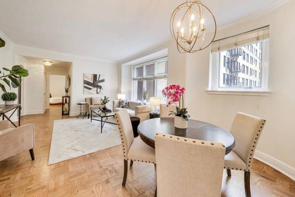 222 E CHESTNUT ST #9D, Chicago, IL 60611