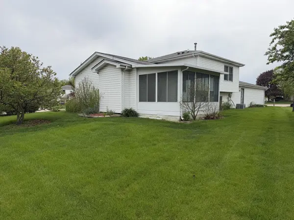 752 Rosanne ST, Lockport, IL 60441