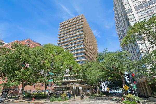 5801 N SHERIDAN RD #20E, Chicago, IL 60660