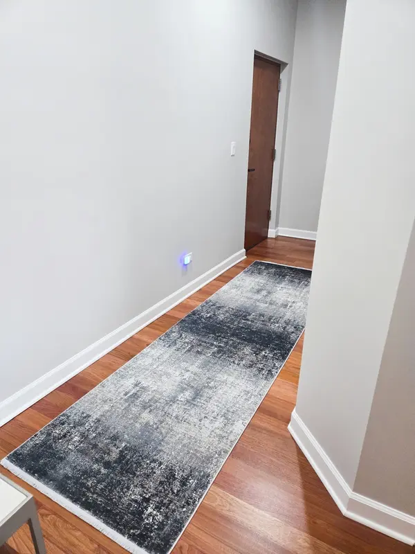 2900 W Irving Park RD #305, Chicago, IL 60618